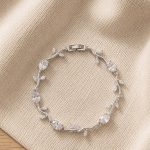 Crystal Silver Tulip Bracelet (White)