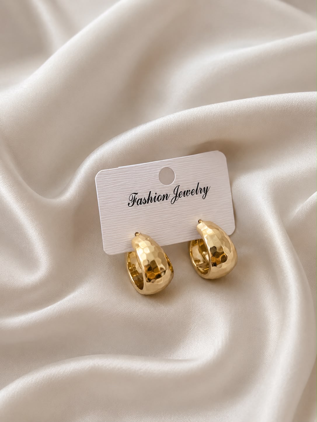 Hammered Gold Hoop Earring Hammered Gold Hoop Earring - Image 1